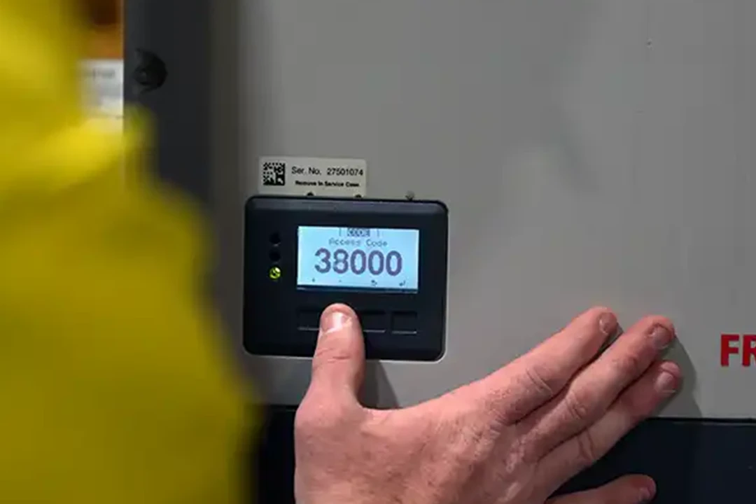 inverter-repair-error-code-close-up (3) inverter repair